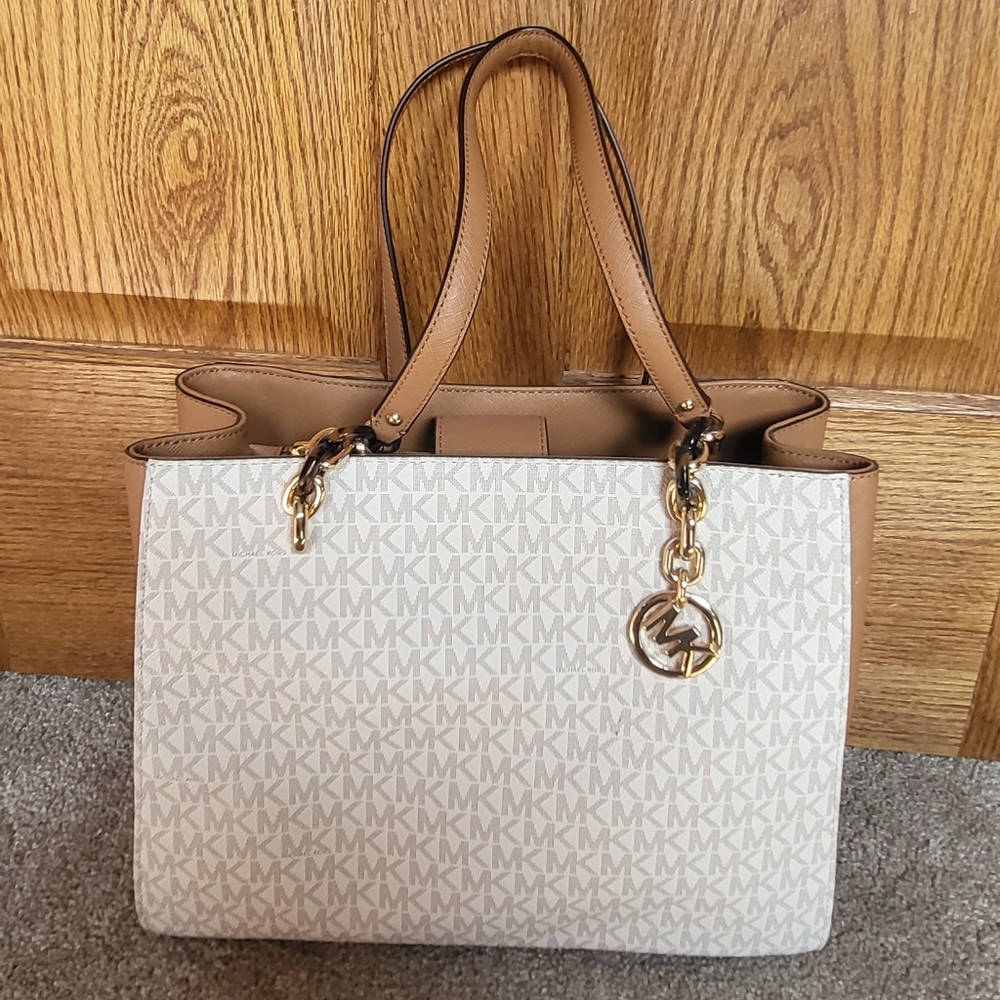 MK tote handbag